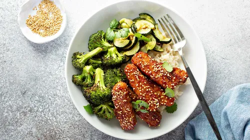 Say Hello To Tempeh: The Healthy New Vegetarian Staple You Need In Your Kitchen