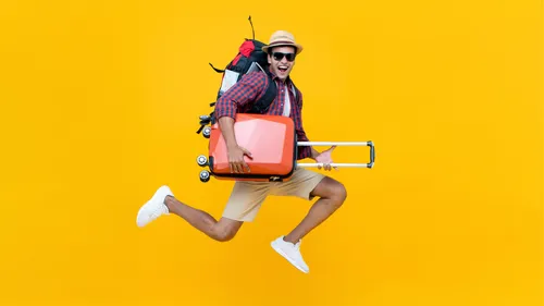 12 Best Travel Accessories You Must Have Before Your Holiday