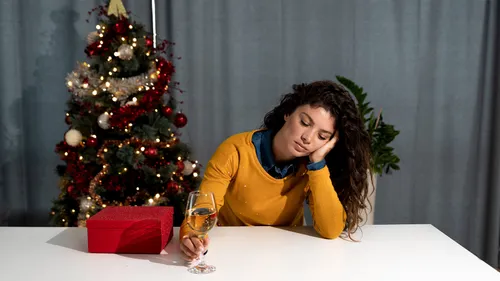 Humming Along To The Tunes Of Nostalgia On  New Year’s Eve