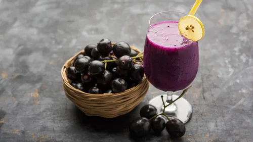 7 Restaurants In Mumbai Where You Can Savour Jamun Specials  