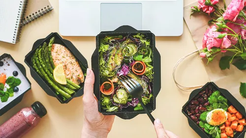 Beat Summer Woes With Celeb Nutritionist Dr Siddhant Bhargava’s Diet 