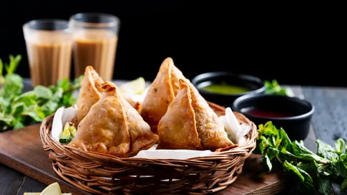 6 Delicious Crispy Punjabi Snacks To Munch On