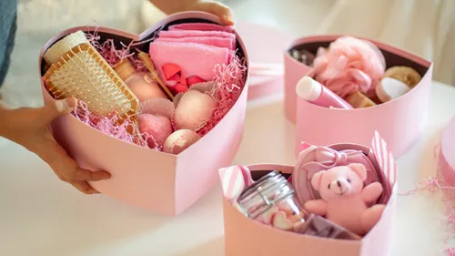 Gifts For Your Bridesmaids We Found Online