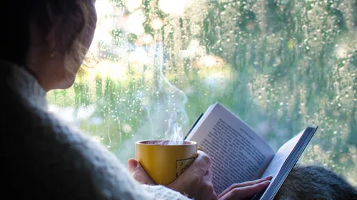 Chai, Thunderstorms & A Good Read: YA Novels For Rainy Days