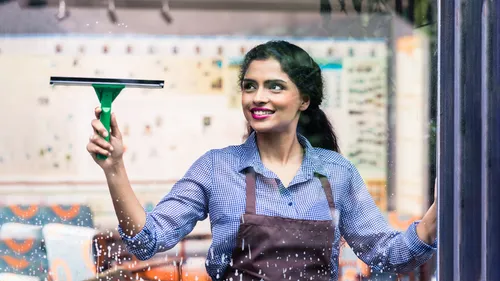 Overwhelmed with Diwali Cleaning? Simple Tips To Help You Spring Clean