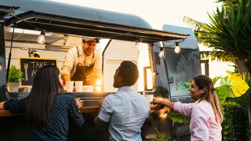 Bookmark This! 8 Food Trucks In Pune To Satisfy All Your Cravings