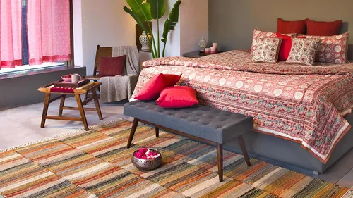 5 Pocket-Friendly Ways To Give Your Home A Festive Makeover 