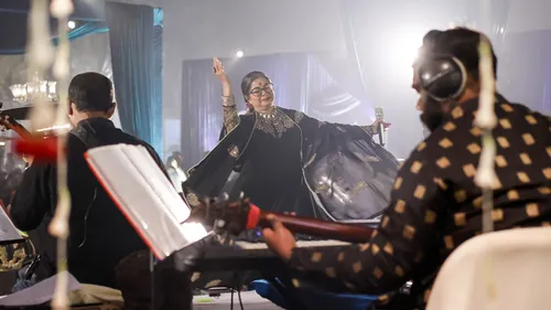 How A Culture Curator Is Reviving Traditional Mehfils With A Gen Z Appeal