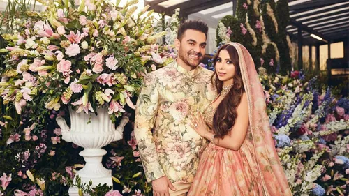 Get Inspired By Arbaaz And Wife Sshura Khan's Iftaar Walk On Mohammed Ali Road