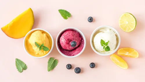 5 Experts Hacks To Make The Creamiest Vegan Ice Cream