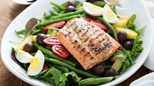 4 Foods That Boost Collagen Naturally And How To Add Them To Your Diet