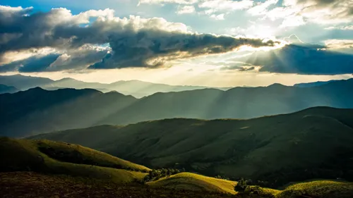 Kyatanamakki: Karnataka's Offbeat Hill Station For Nature Lovers