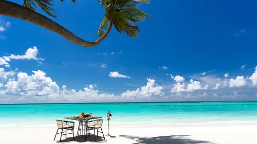 Island Hop Your Way Through The Maldives