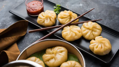 Best Momos in Delhi: A Guide to Delicious Dumplings