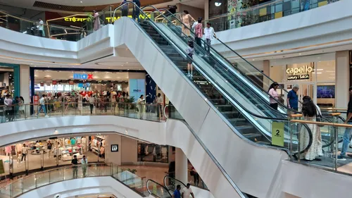 Shop Till You Drop At The Biggest Malls In India! 