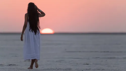 12 Slow Travel Experiences Around The World To Rejuvenate The Soul 