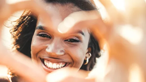 What Is Solo Polyamory? Deep-Dive Into The Latest Dating Trend