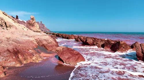 Hormuz Island, Iran: The Rainbow Island That Has Blood Red Seas
