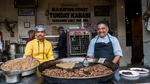 7 Famous Street Foods That Make Lucknow A Foodie’s Paradise