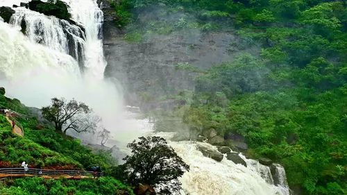 Chikmagalur’s Most Beautiful Waterfalls To Visit This Monsoon