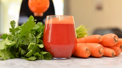 Your Skin Will Thank You For This Amla Beetroot Carrot Juice! 
