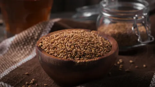 Beat Winter Bloat With Soaked Methi Seeds! 