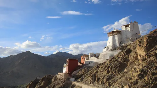 Why Travellers Are Chasing India’s Ancient Ruins—The Rise Of Archaeotourism 