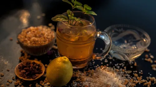 Gond Katira Drinks Are Just What You Need This Summer To Stay Healthy