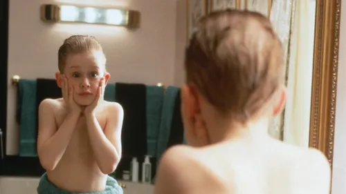 10 Classic Christmas Movies To Rewatch For A Merry Season