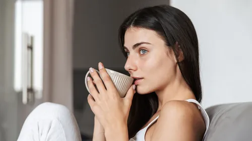 3 Herbal Teas For Glowing Skin And Healthy Hair