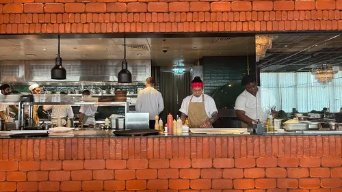 How To Eat Your Way Through Dubai 