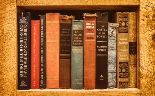 Top 10 Thriller Books To Keep You On The Edge Of Your Seat