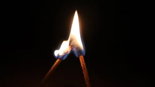 What Is Twin Flame, & How Concept Of Soul Mate Is Different From This One?