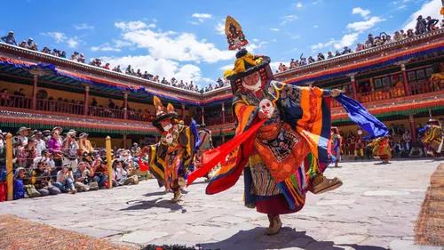 Festive Vibrancy: Summer Festivals In India Worth Experiencing 