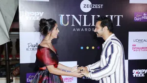 'Hello Nandan' co-stars Mrunal and Addinath Kothare, who is also the host of Zee Zest's Konkan Diaries, bumped into each other at the red carpet
