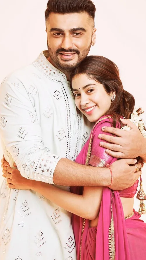 How Bollywood Siblings Celebrated Raksha Bandhan