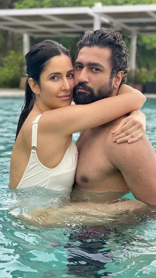 Katrina-Vicky’s New York Vacay Is All About Sugar Rush & Mushy Hugs