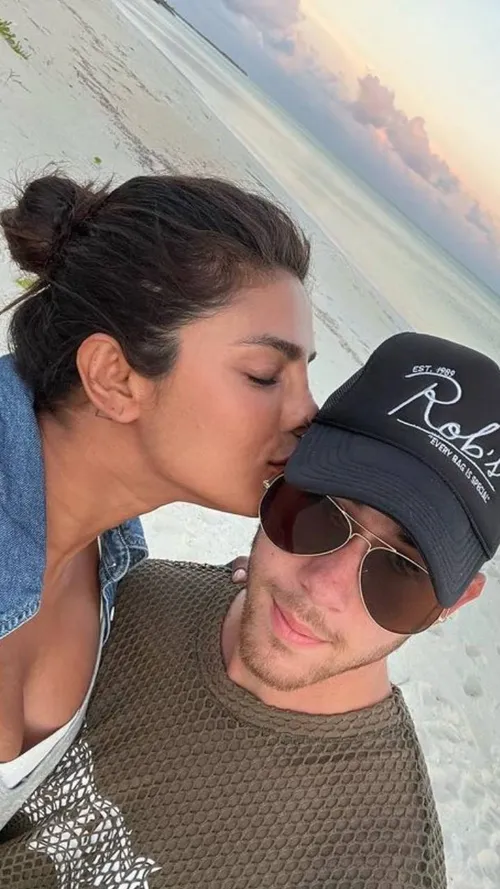 A Sneak Peek Into ‘Island Girl’ Priyanka Chopra’s Beach Vacation