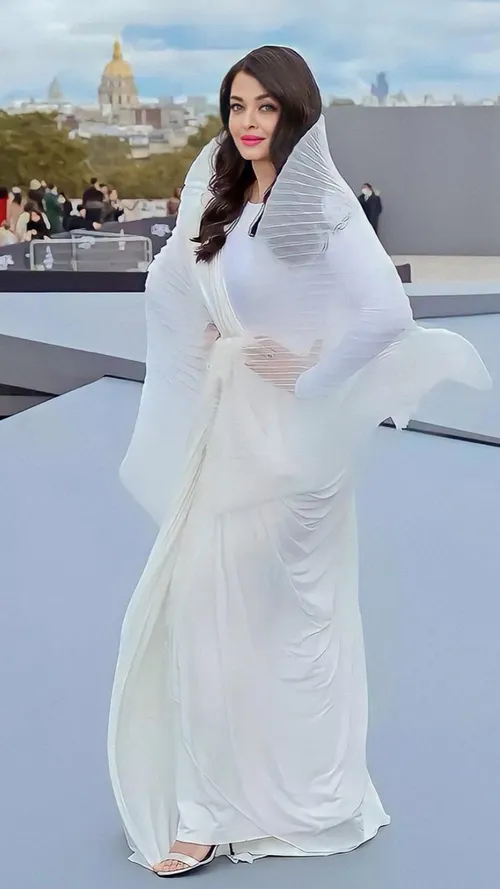 Indian Celebs Turn Eyes At Paris Fashion Week 