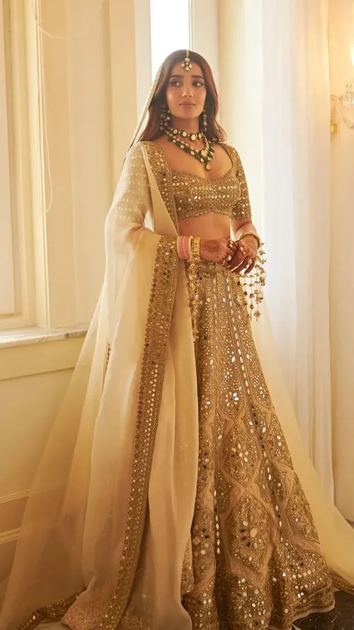 Crack The 2022 Wedding Fashion Code With These Trends