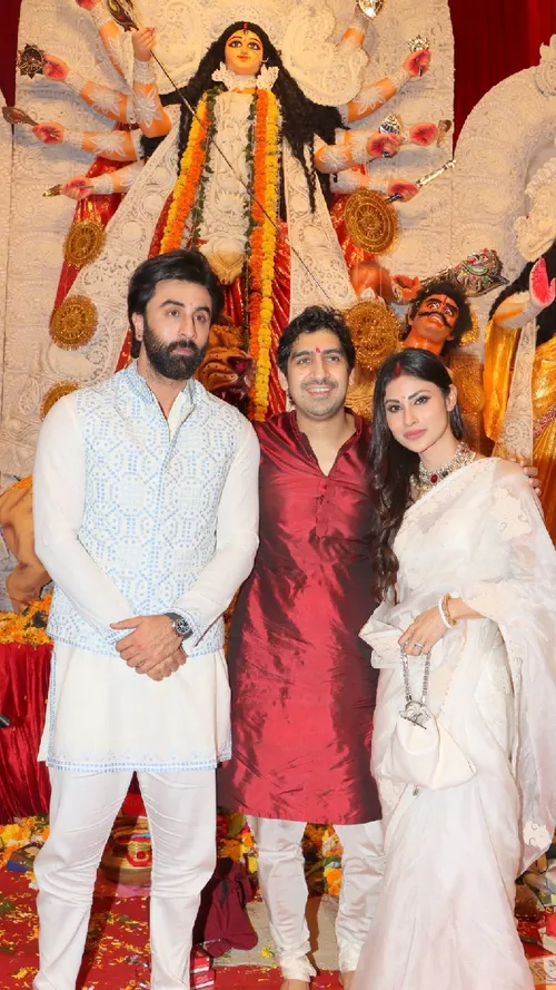Bollywood Celebs At Durga Puja Pandals In Mumbai