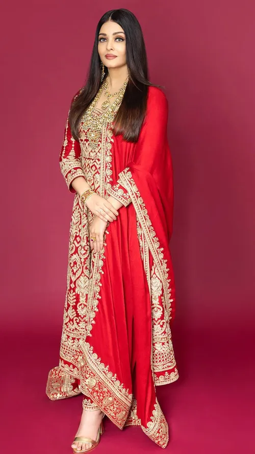 7 Films That Show Aishwarya Rai Bachchan Is One Of India’s Best Crossover Actors 