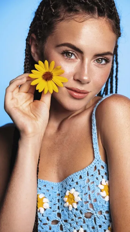 6 Expert Tips For Healthy Skin And Hair This Monsoon