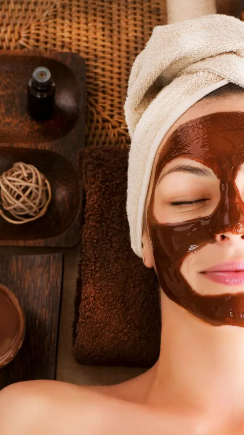 4 Easy Ideas To Use Chocolate For Skincare