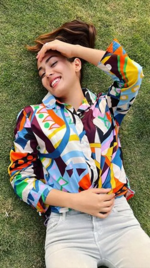 Mira Kapoor Shares 5 Tips For Healthy Hair